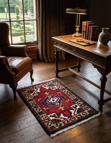 1' 4 x 2' Hamedan Wool Rug