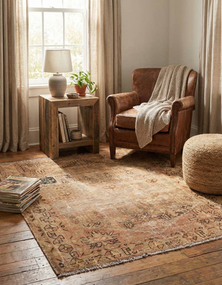 Detail image of 3' 6 x 4' 8  Hand Knotted Ultra Vintage Persian Wool Rug