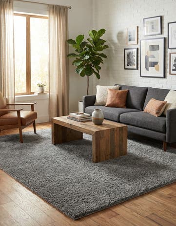 8' x 10' Solid Shag Rug