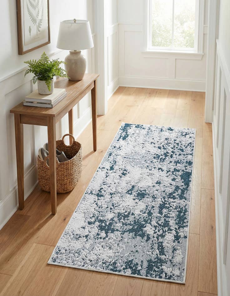 Detail image of 2' 3 x 4' Abbey Runner Rug