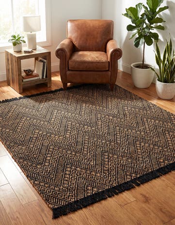 6' 1 x 6' 1 Handmade Braided Jute Square Rug