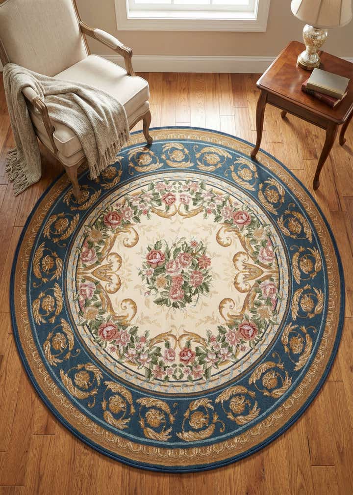 5' x 5' Easy-Clean Traditional Indoor / Outdoor Round Rug