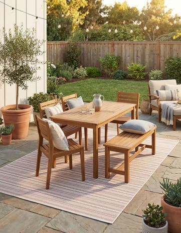 7' 10 x 11' Easy-Clean Striped Indoor / Outdoor Rug