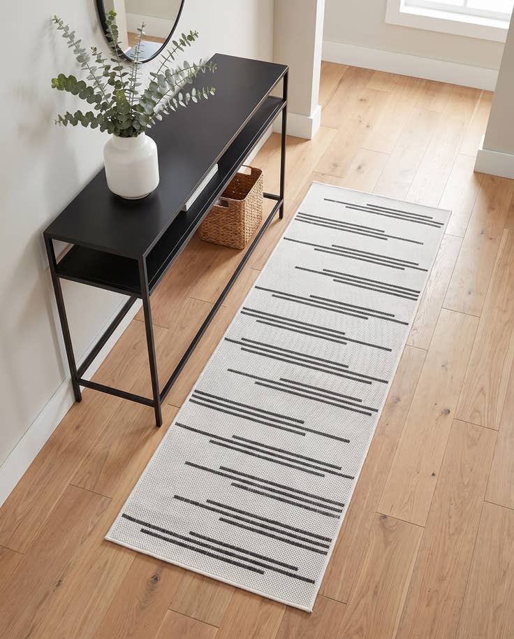 Detail image of 2' x 5' 3 Easy-Clean Modern Indoor / Outdoor Runner Rug