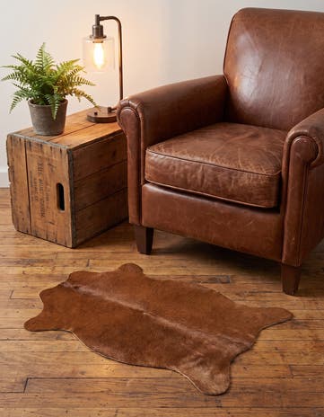1' 7 x 2' 5 Cowhide Leather Rug
