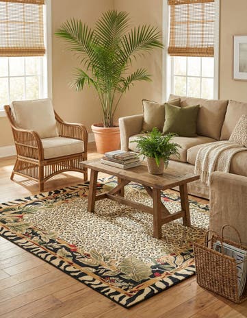 Cream Savannah Square Rug