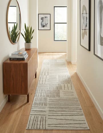 2' 7 x 12' Hanahan Runner Rug
