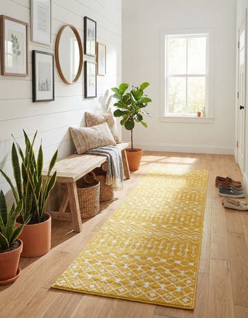 2' 7 x 10' Moroccan Trellis Runner Rug