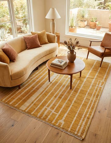 4' 3 x 6' Hand Knotted Darya Wool Rug