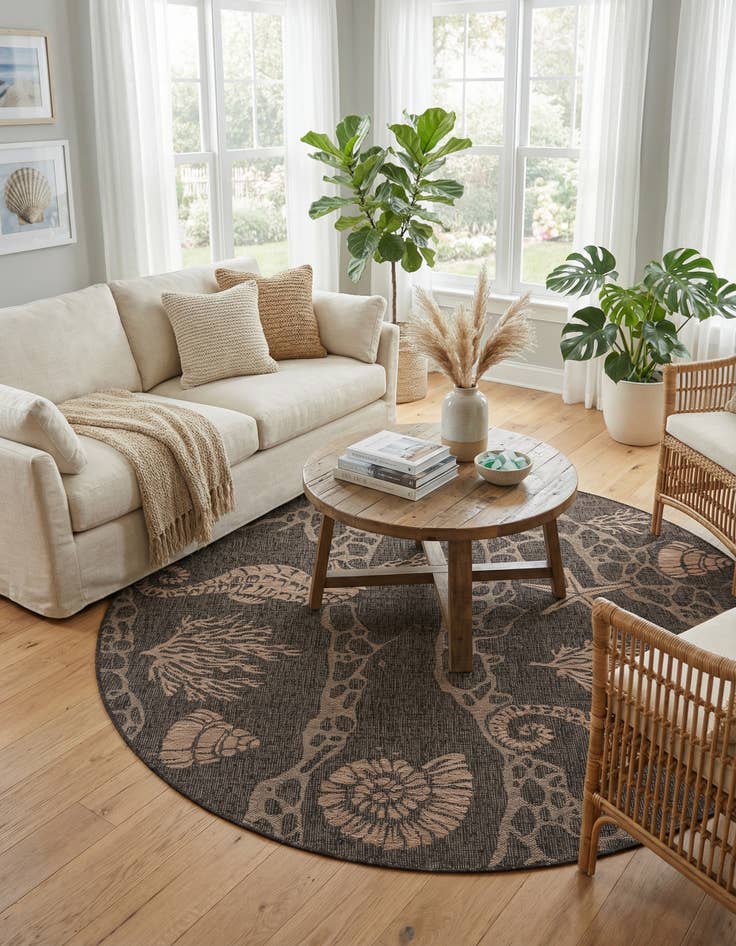 Detail image of  7' 10 x 7' 10  Washable Coastal Indoor / Outdoor Round Rug