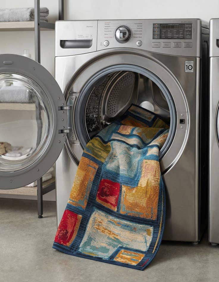 Detail image of 2' 7 x 5' 3  Washable Modern Indoor / Outdoor Runner Rug