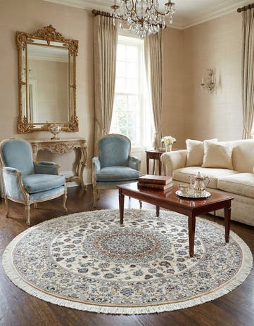 6' 6 x 6' 7 Nain Round Rug