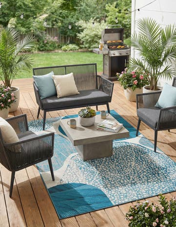 6' 1 x 9' Easy-Clean Modern Indoor / Outdoor Rug