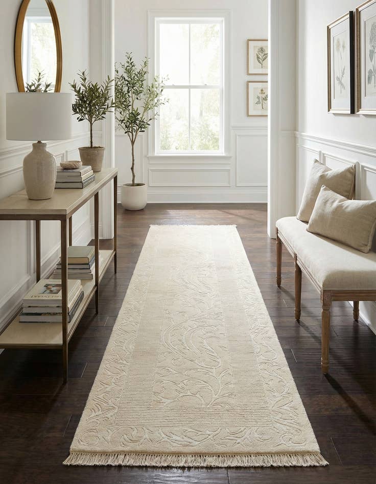 Detail image of 2' 7 x 9' 7  Hand Knotted Darya Wool Runner Rug