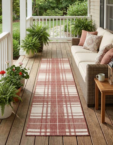 Red Easy-Clean Checkered Indoor / Outdoor Runner Rug