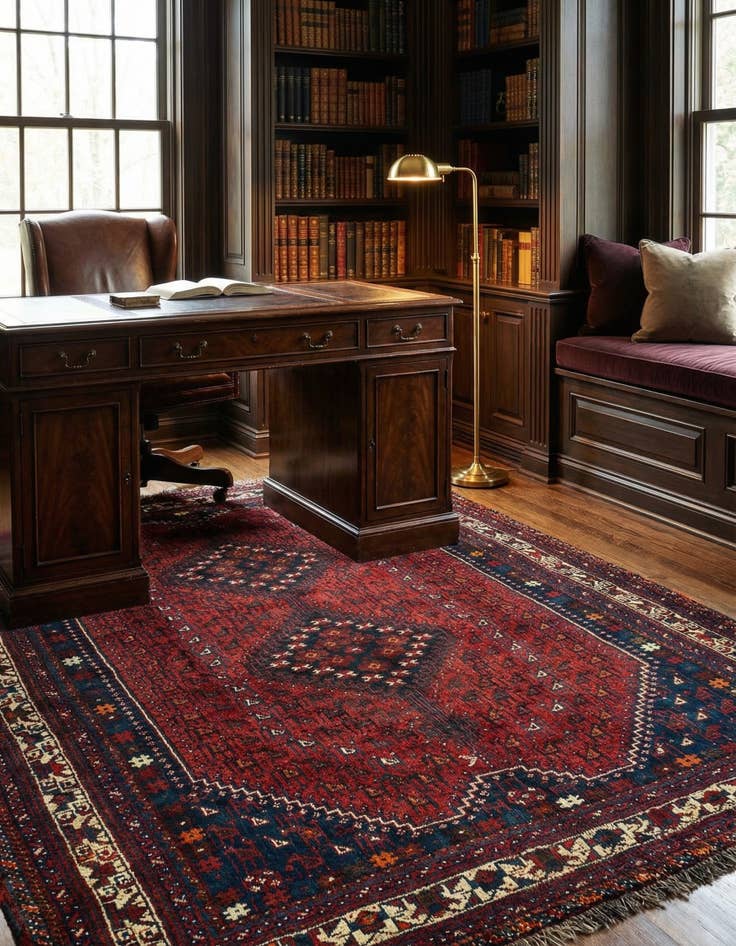 Detail image of 5' 3 x 6' 10 Ghashghai Wool Rug