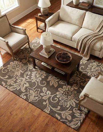 5' x 8' Agra Wool Rug