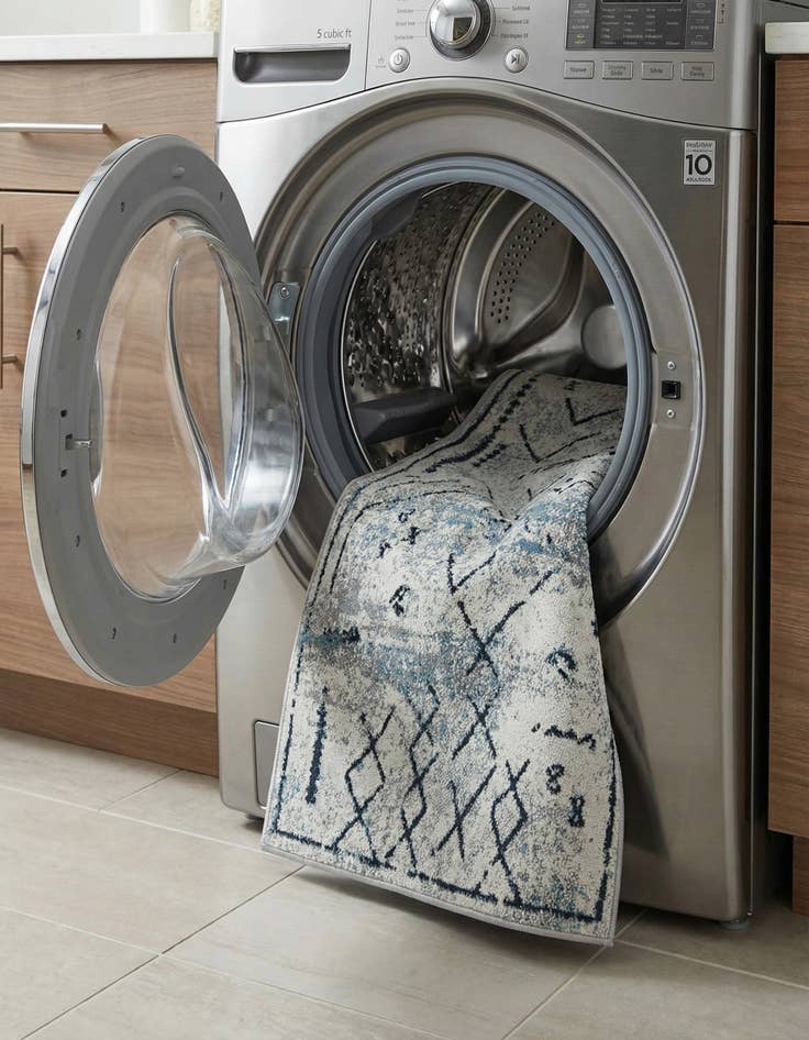 Detail image of  2' x 4' Kamala Washable Runner Rug