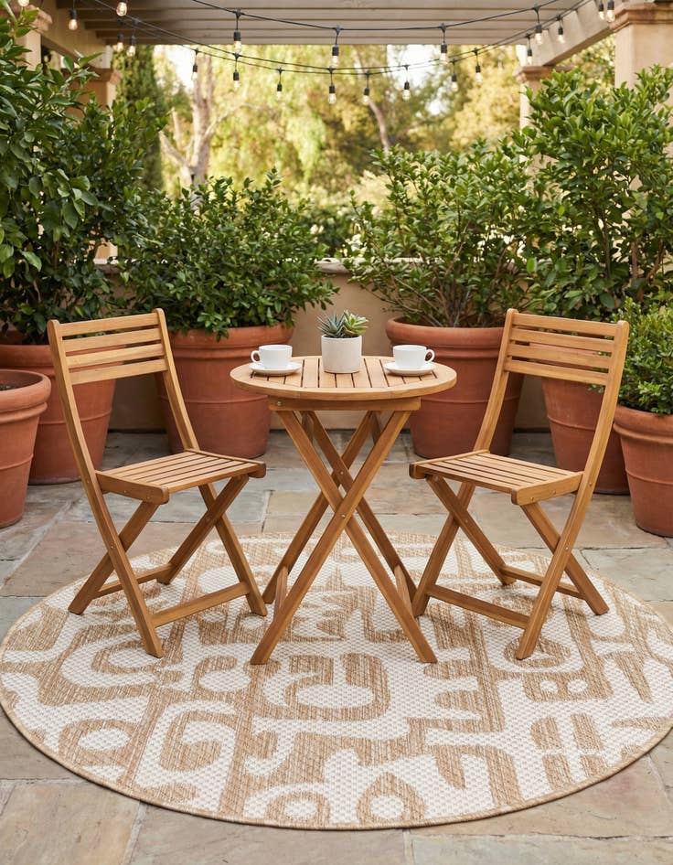 Detail image of  3' x 3'  Washable Modern Indoor / Outdoor Round Rug
