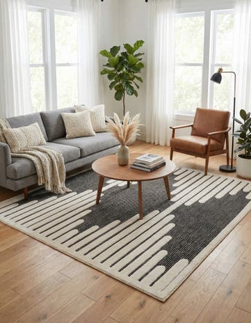 Gray Prismatic Square Rug
