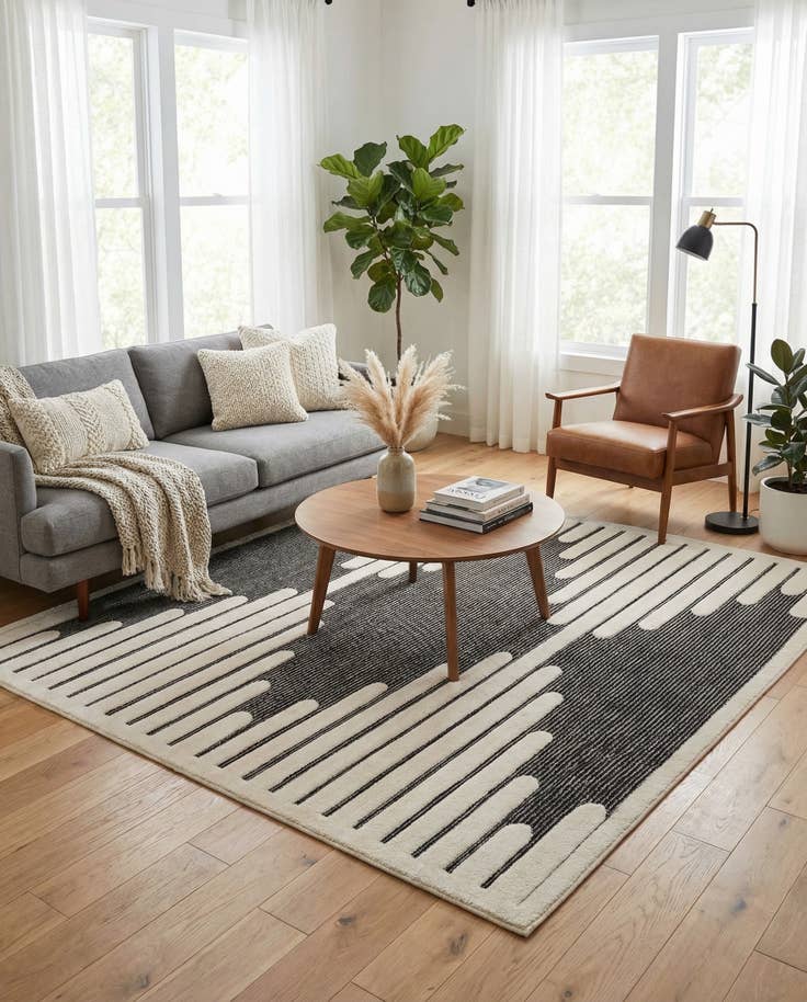 Detail image of 7' 10 x 7' 10 Prismatic Square Rug