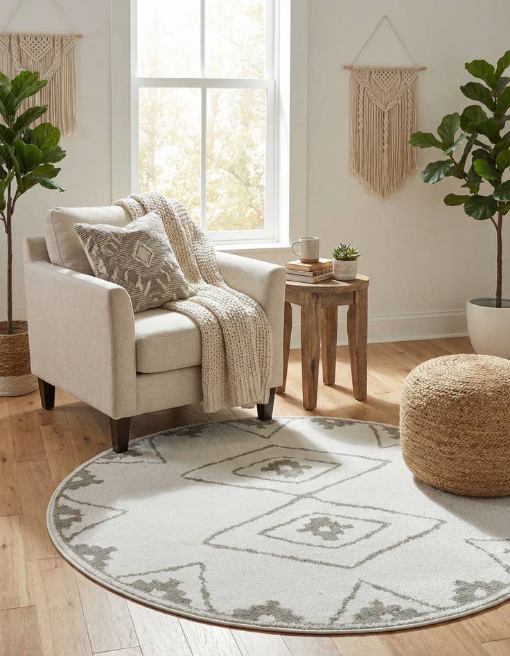 Detail image of  5' x 5' Oslo Round Rug