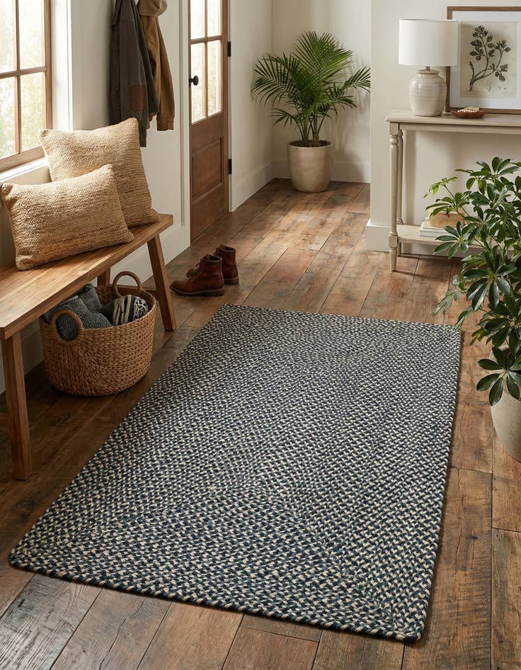 Detail image of  3' 1 x 5' 1  Hand Tweed Braided Jute Rug