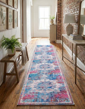 2' x 9' 10 Washable Francesca Runner Rug