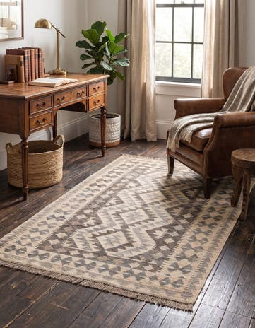 3' 4 x 4' 10 Hand Woven Kilim Maymana Wool Rug