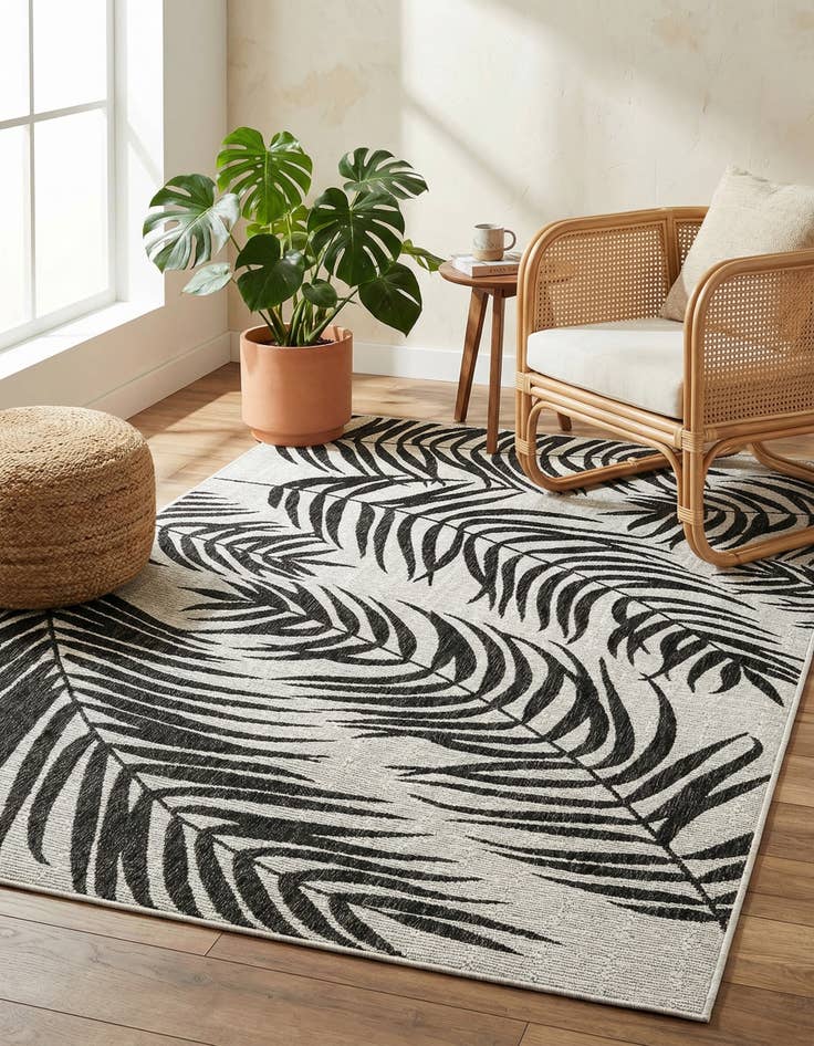 Detail image of 5' 3 x 8'  Washable Botanical Indoor / Outdoor Rug