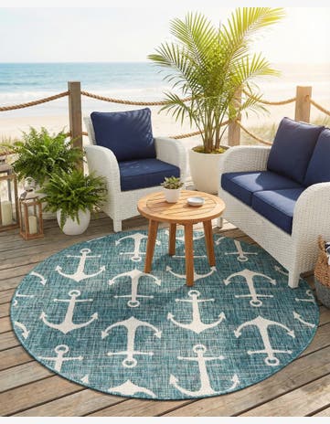 5' 3 x 5' 3 Easy-Clean Coastal Indoor / Outdoor Round Rug