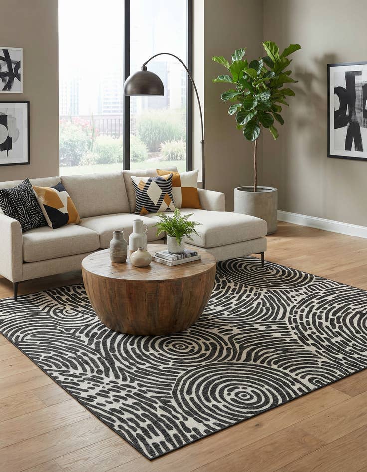 Detail image of 7' 10 x 7' 10 Easy-Clean Modern Indoor / Outdoor Square Rug