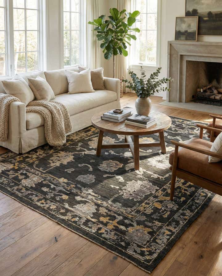 8' 2 x 9' 7 Hand Knotted Oushak Wool Rug