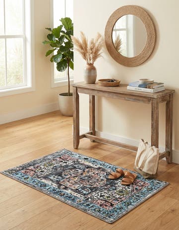 2' 2 x 3' Medina Rug