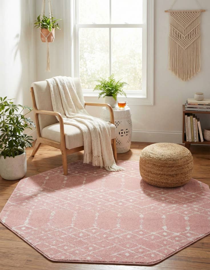 Detail image of 6' 1 x 6' 1 Paxon Trellis Octagon Rug