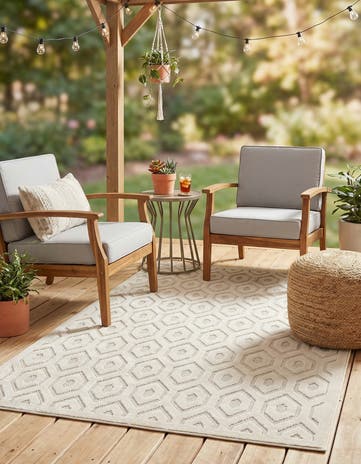 5' 3 x 8' Easy-Clean Trellis Textured Indoor / Outdoor Rug