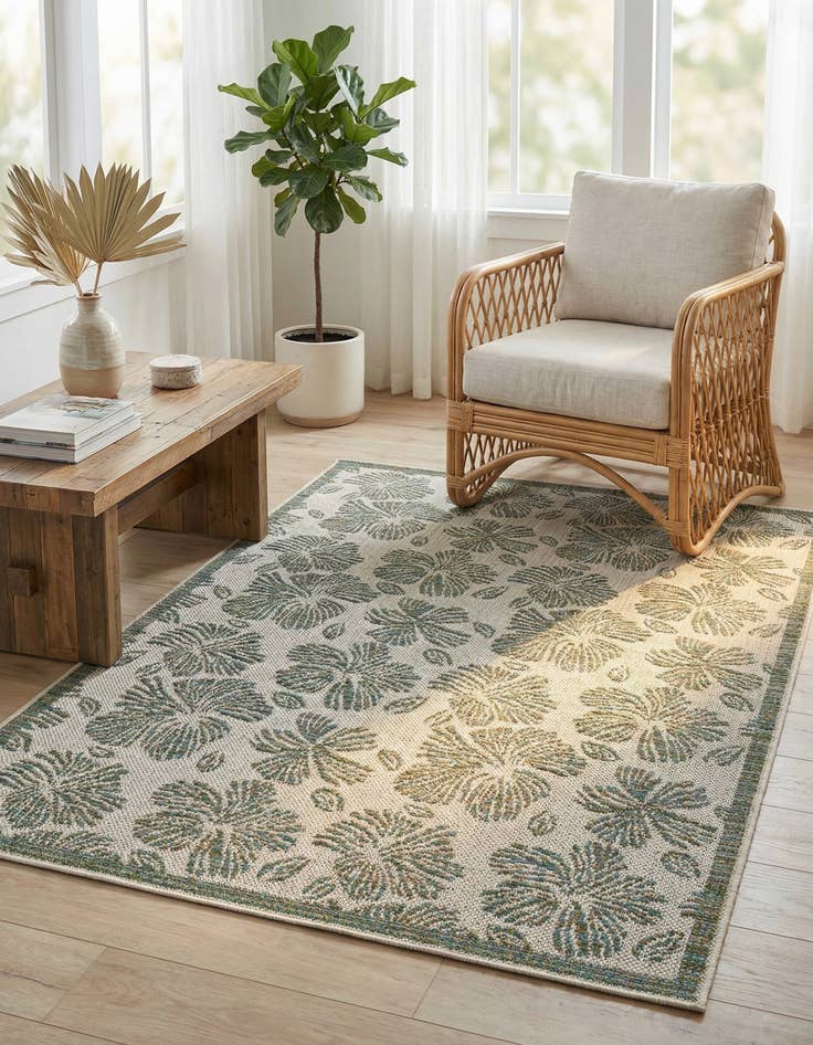 Detail image of  4' 1 x 6' 1  Washable Baja Indoor / Outdoor Rug