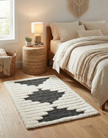 2' x 3' Prismatic Rug