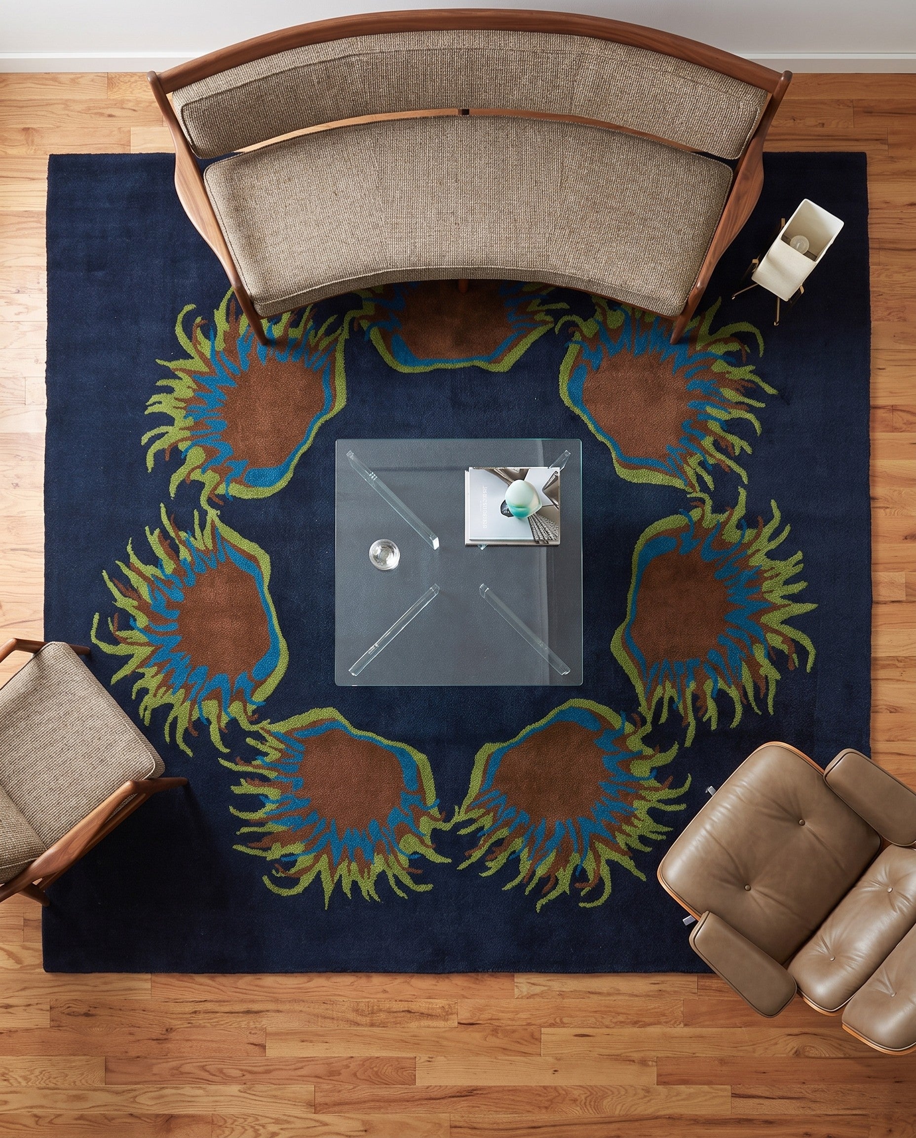 7' 6 x 7' 6 Luna Square Rug
