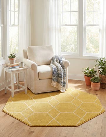 Yellow Lattice Frieze Octagon Rug