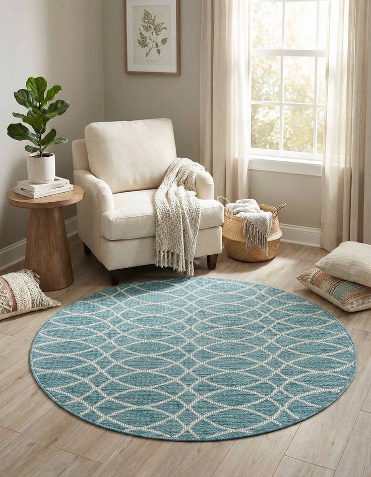 Detail image of  4' x 4'  Washable Lattice Indoor / Outdoor Round Rug