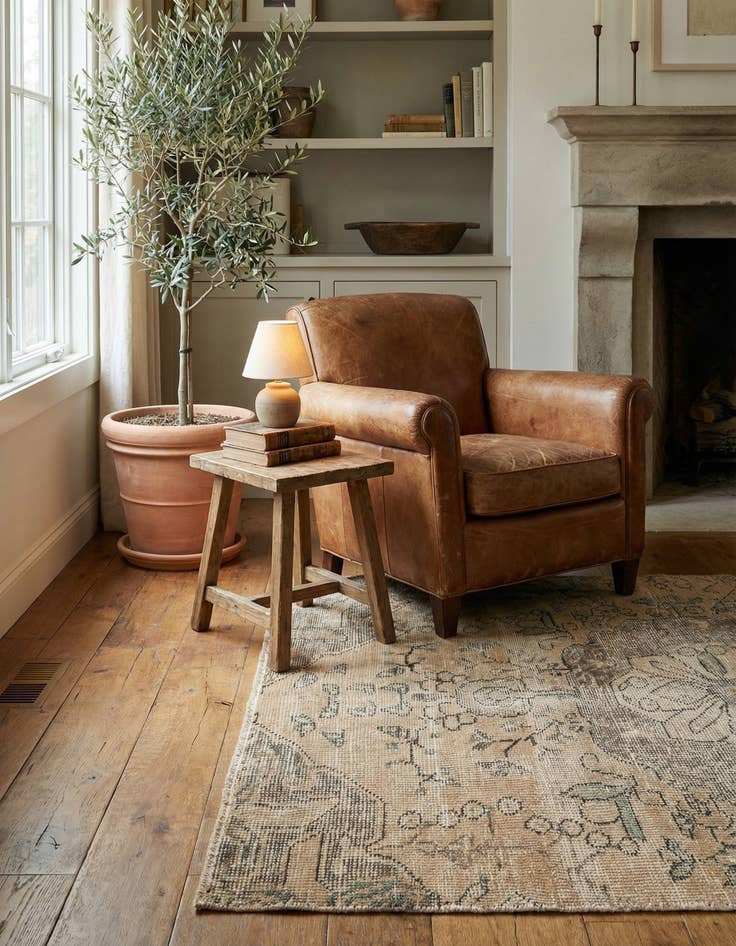 Detail image of  2' 4 x 3' 8  Hand Knotted Ultra Vintage Persian Wool Rug