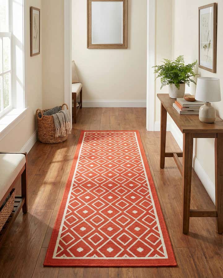 2' x 8' Easy-Clean Trellis Indoor / Outdoor Runner Rug