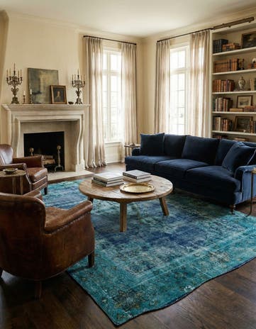 7' 8 x 11' 7 Vintage Royal Wool Rug