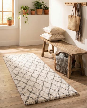  2' x 7' Moroccan Shag Runner Rug