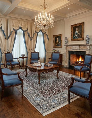6' 10 x 9' 10 Nain Rug