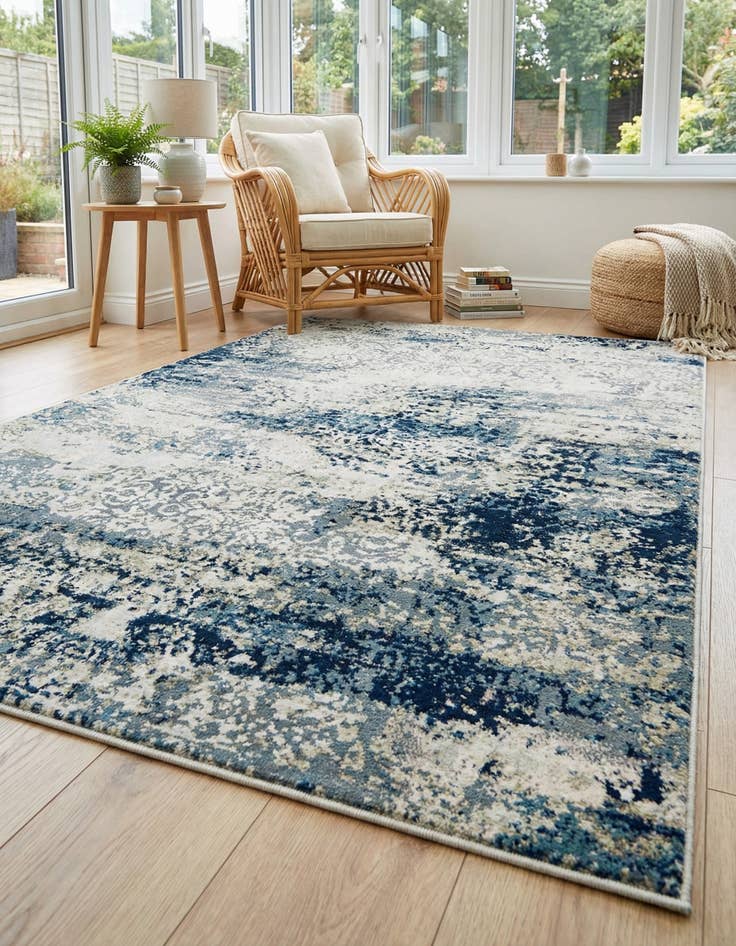 Detail image of 7' x 10' Ethereal Rug