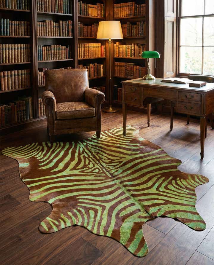6' 4 x 7' Cowhide Leather Freeform Rug
