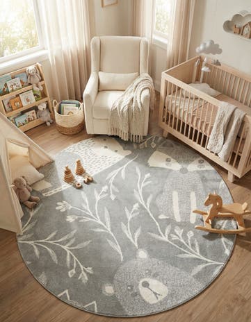 7' 10 x 7' 10 Animals Whimsy Kids Round Rug