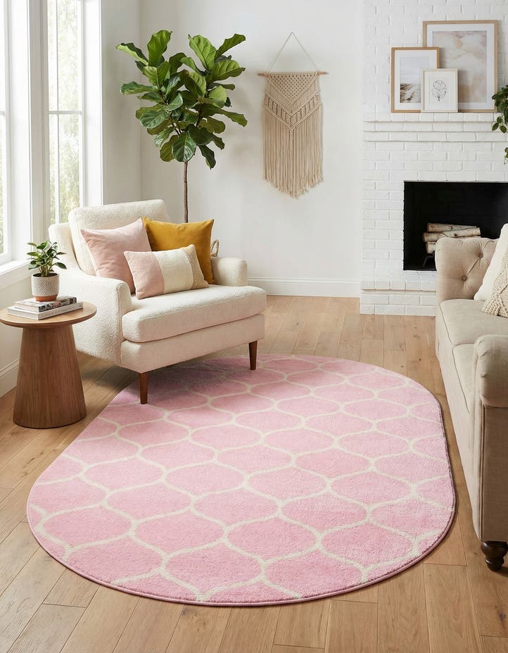4' x 6' Lattice Frieze Oval Rug